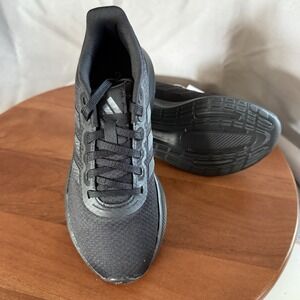 Adidas Women's Run Falcon 3.0 Size 5.5  Triple Black Colorway New‎ w/Box Running